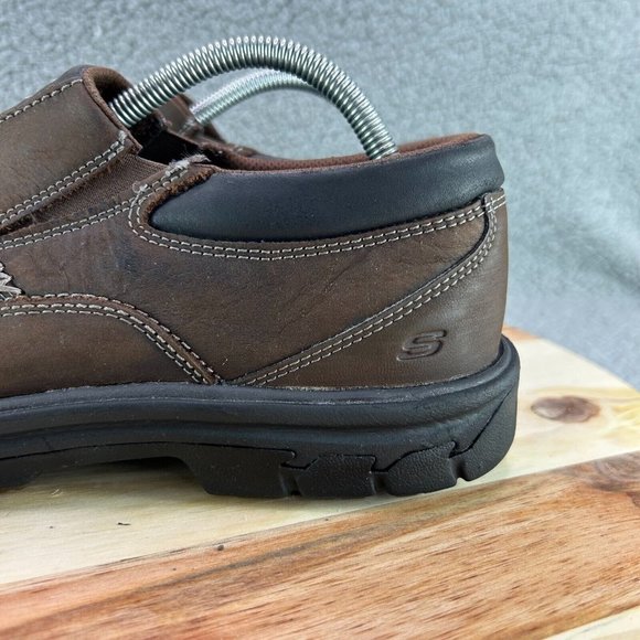 Skechers Shoes Men\'s Sz 8.5 Relaxed Fit Brown Leather Slip On Loafers main image 4
